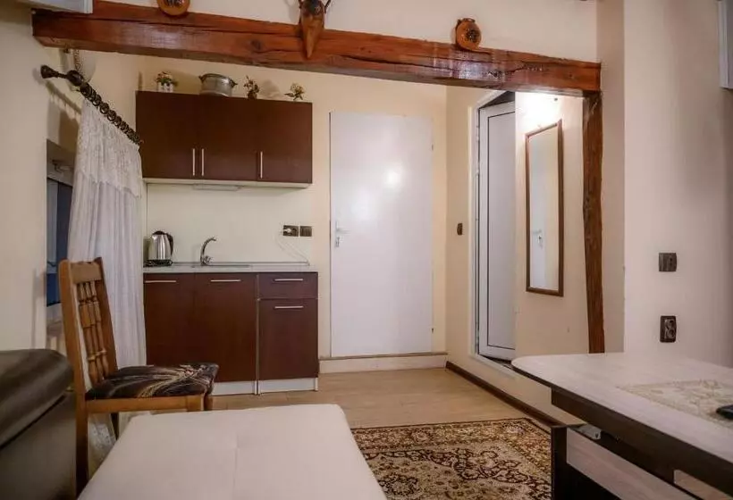 پانسیون Guest House Angelkovi