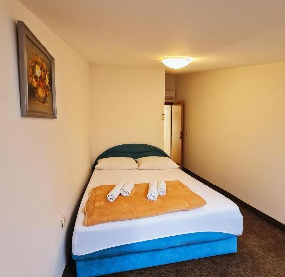 پانسیون Guest House Davorka