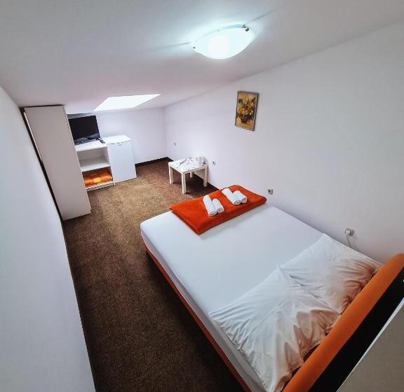 پانسیون Guest House Davorka