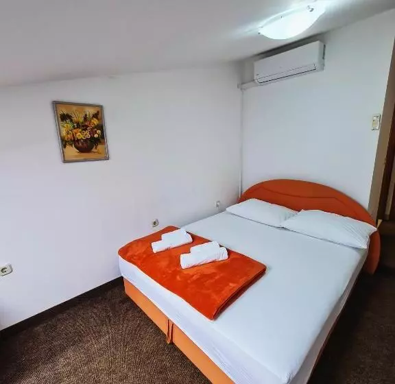 پانسیون Guest House Davorka
