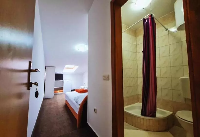 پانسیون Guest House Davorka