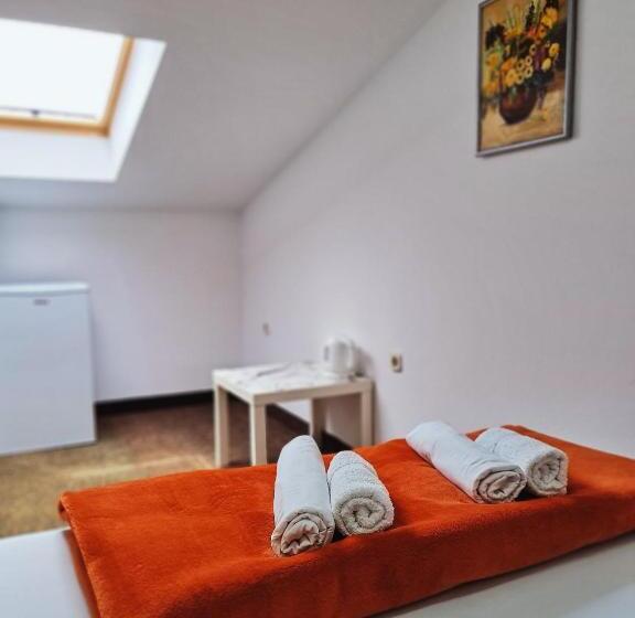 پانسیون Guest House Davorka