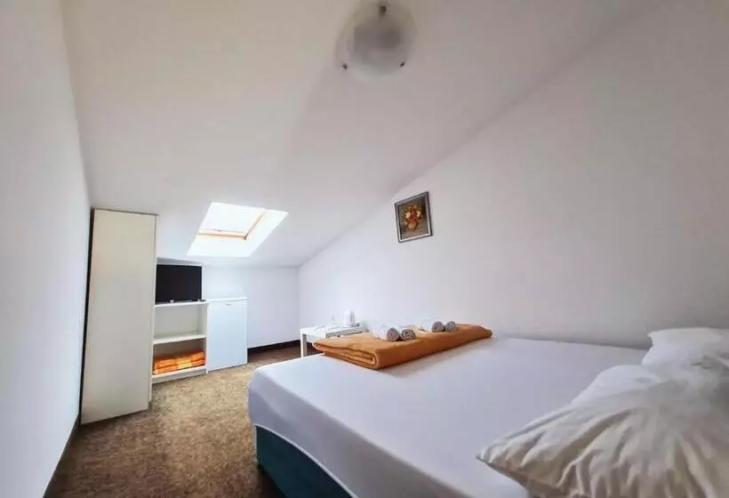 پانسیون Guest House Davorka