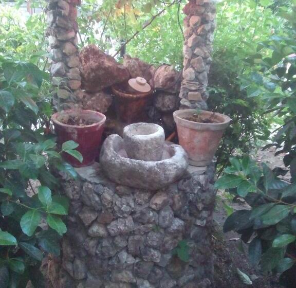 پانسیون Karafil Guesthouse