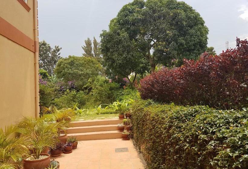 پانسیون Pineapple Guest House Entebbe