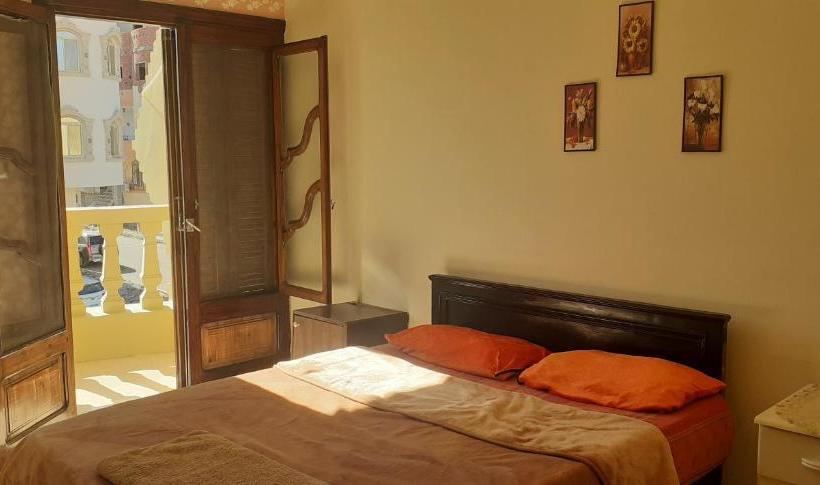 پانسیون Villamar Sea View Rooms & Apartments