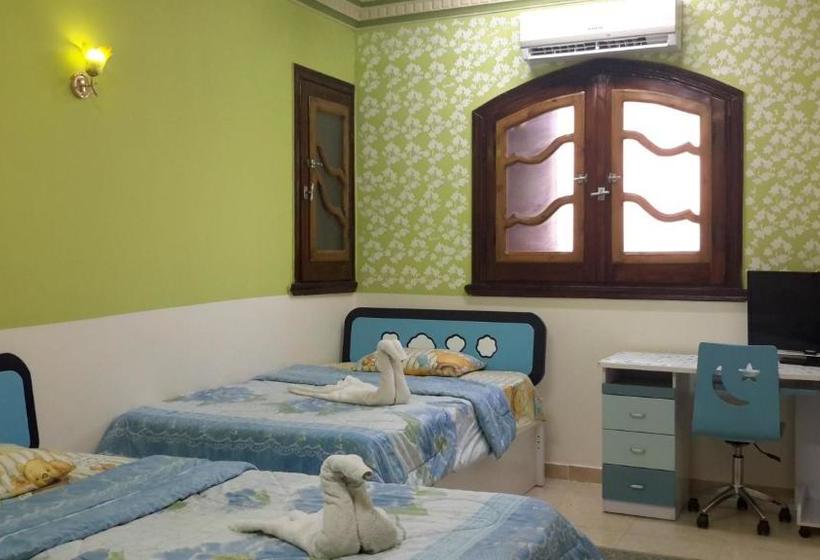 پانسیون Villamar Sea View Rooms & Apartments