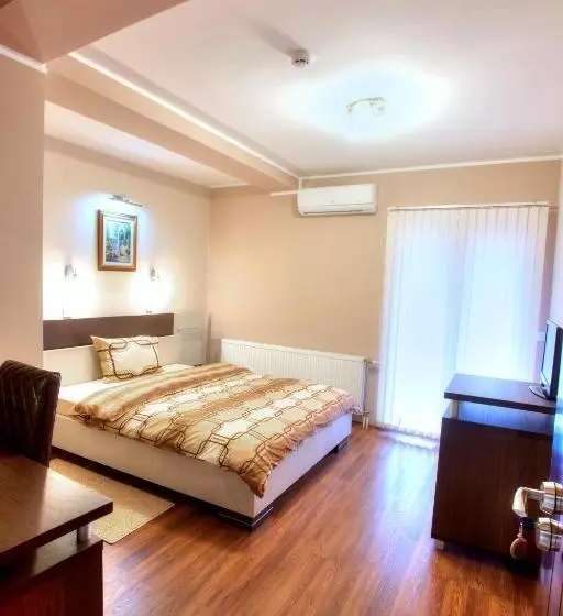 پانسیون Guesthouse Vitez