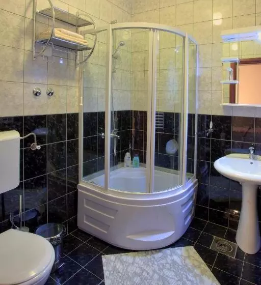 پانسیون Guesthouse Vitez