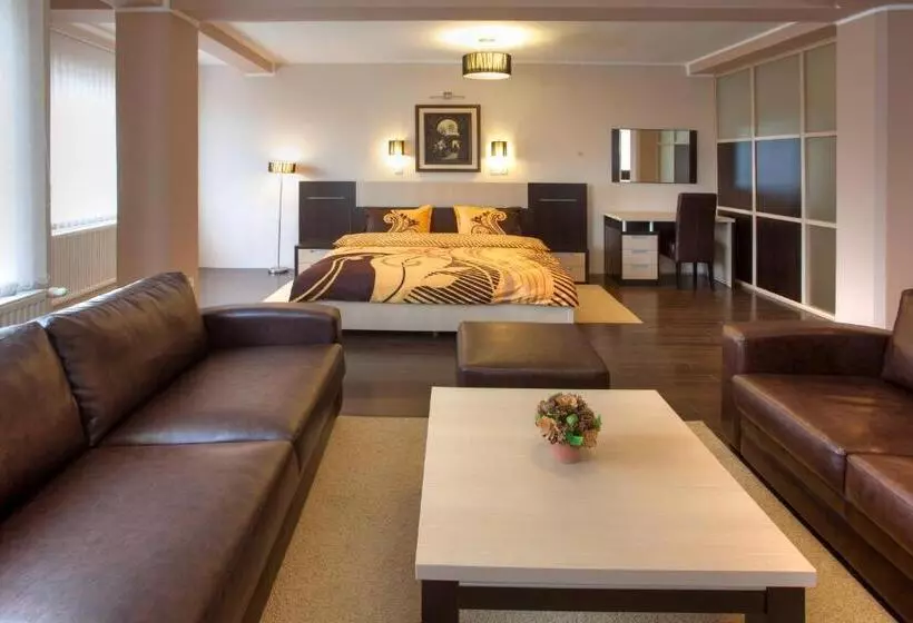 پانسیون Guesthouse Vitez