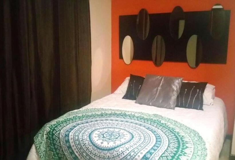 پانسیون Sandcastle Beach Apartments