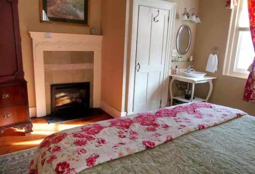 Aamiaismajoitus (B&B) Daniel Stebbins B And B