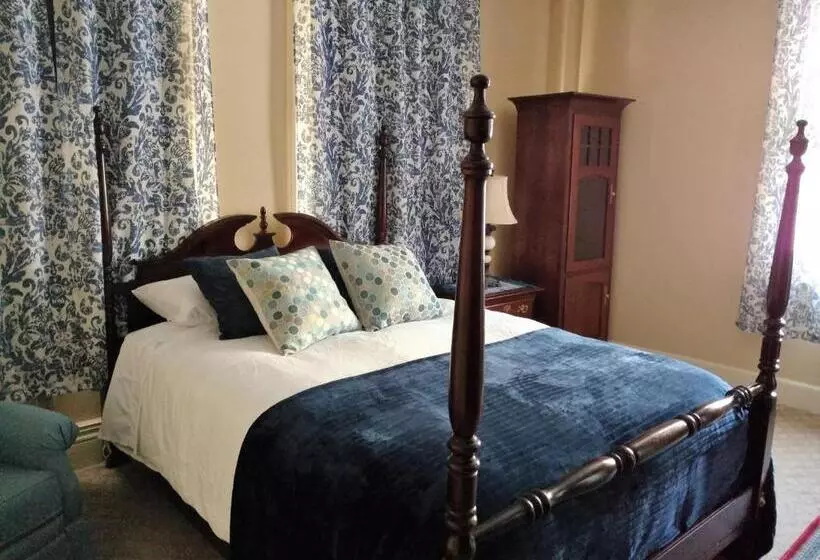 Aamiaismajoitus (B&B) Daniel Stebbins B And B