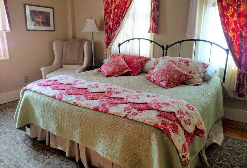 مبيت وإفطار Daniel Stebbins B And B