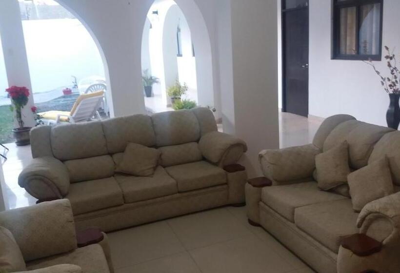 펜션 La Maison De Lydia