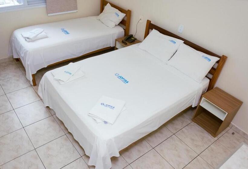 פנסיון Pousada Jofisa Caraguá