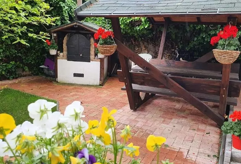 Majatalo Fruzsi Vendégház