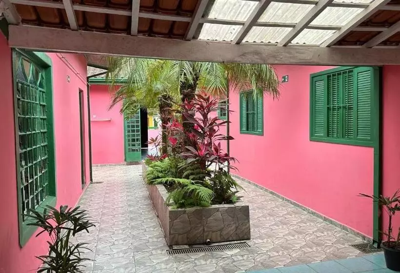 ペンション Suítes Casa Rosada