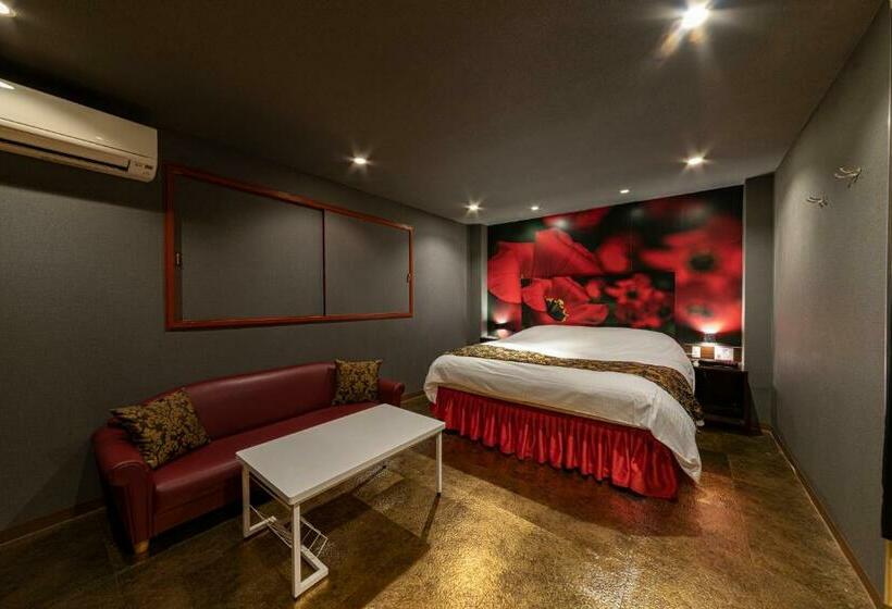 בית מלון כפרי Koriyama Flower Style