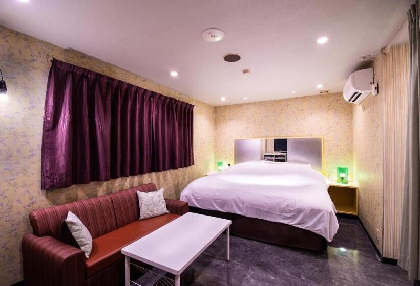 בית מלון כפרי Koriyama Flower Style