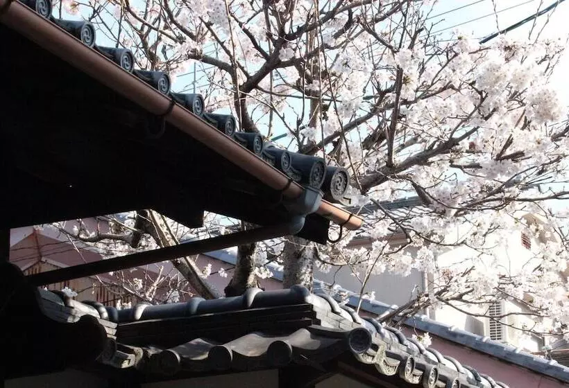 ペンション Haruya Naramachi