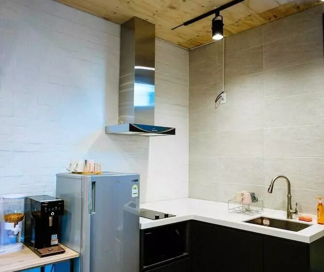 پانسیون Morning Dew Guesthouse