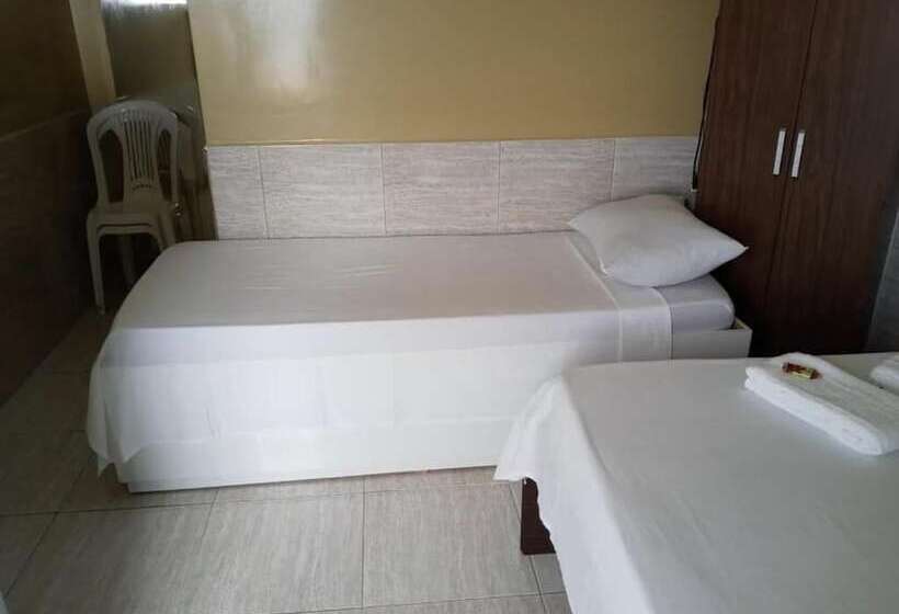 پانسیون Pousada Nathymar