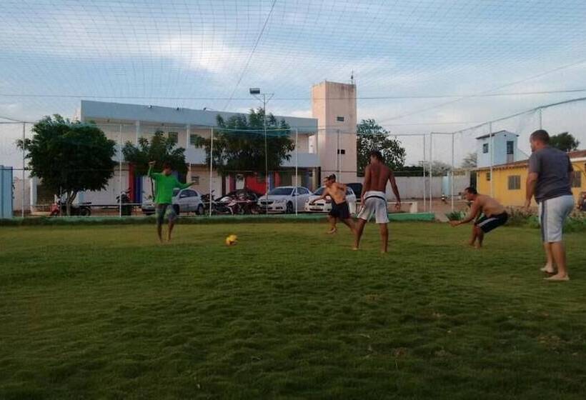 پانسیون Pousada Nathymar