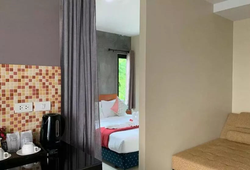 Isayarada Apartment