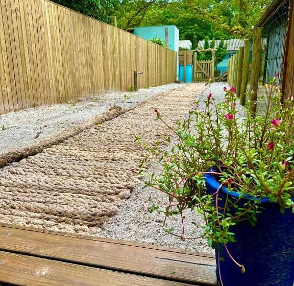 ペンション Casinha Na Ilha Do Mel   Pr