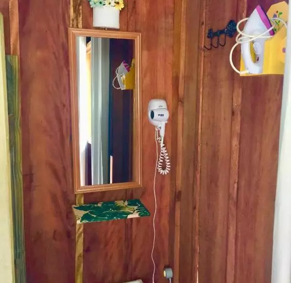 ペンション Casinha Na Ilha Do Mel   Pr