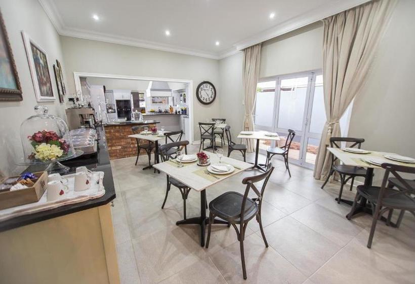 Пансион Familia Guesthouse