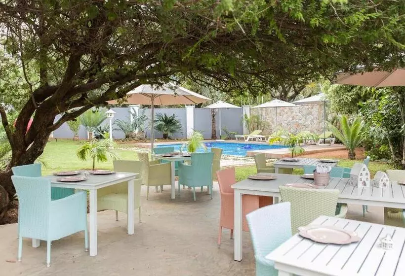 Majatalo Familia Guesthouse