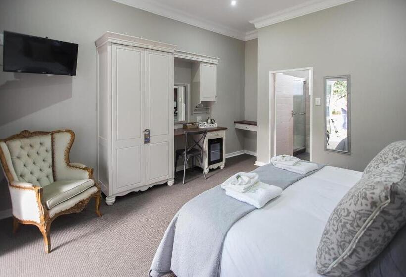 Пансион Familia Guesthouse