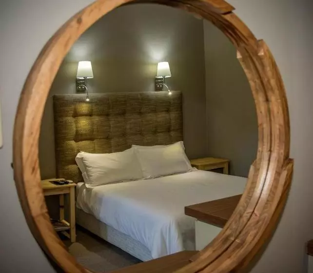 ペンション Gariep Country Lodge