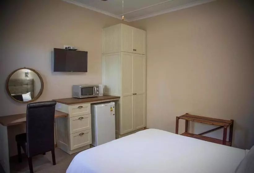 ペンション Gariep Country Lodge