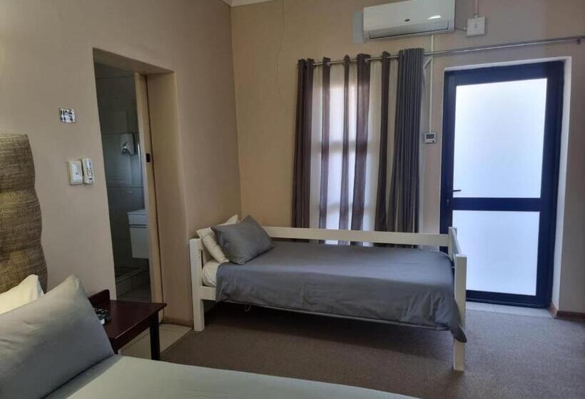 펜션 Gariep Country Lodge