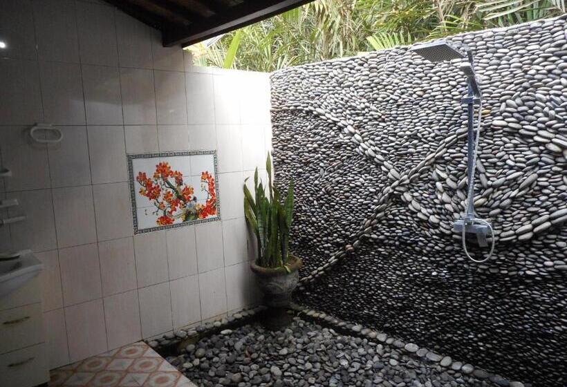 膳宿费 Kubu Alas Tunggal Villa