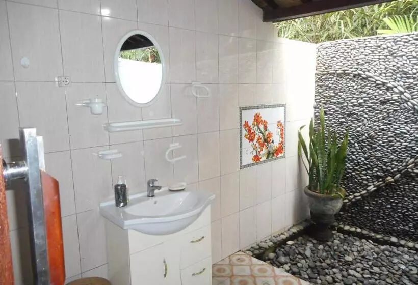 Majatalo Kubu Alas Tunggal Villa