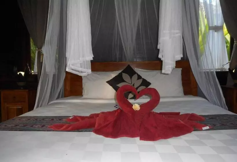 Majatalo Kubu Alas Tunggal Villa