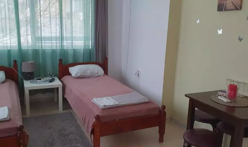 پانسیون Rooms Lagat