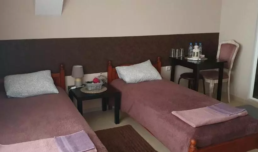 پانسیون Rooms Lagat