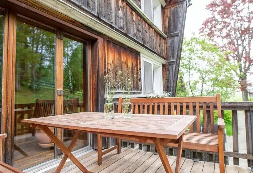 Retkeilymaja Ferienhotel Idyll Gais