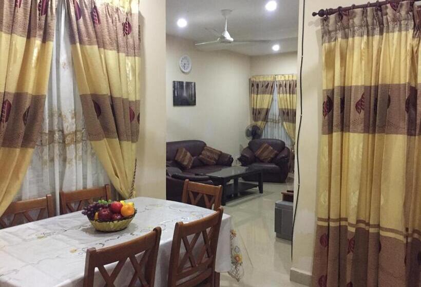 ペンション Ivory Home Stay & Self Catering Guest House