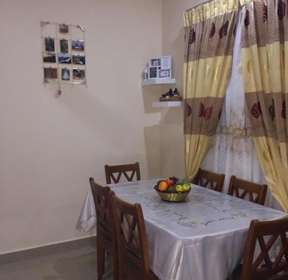 ペンション Ivory Home Stay & Self Catering Guest House