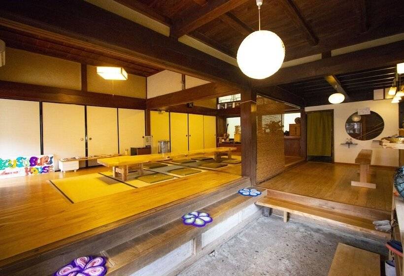 Majatalo 一棟貸し宿kusuburu House Chartered Accommodation