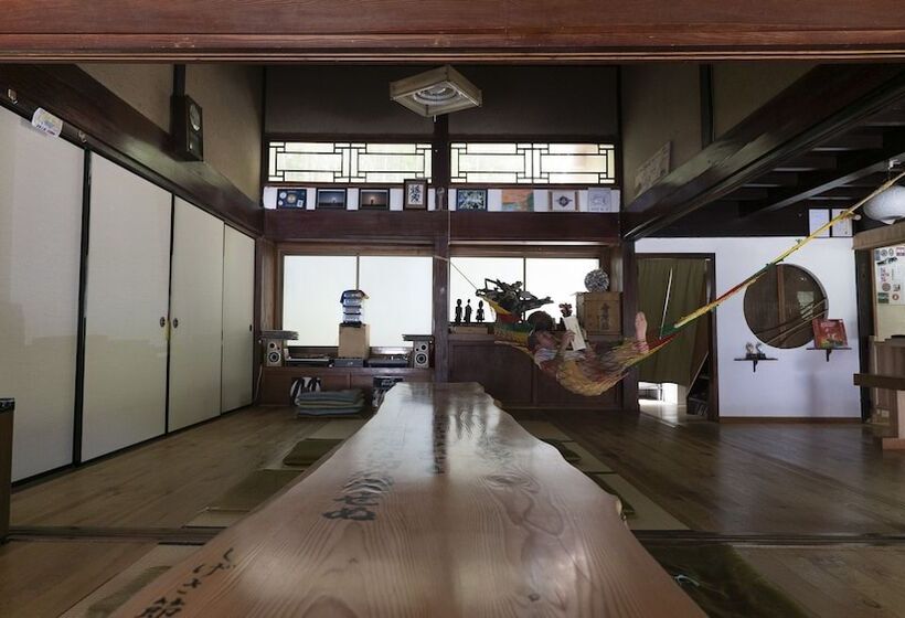 Majatalo 一棟貸し宿kusuburu House Chartered Accommodation