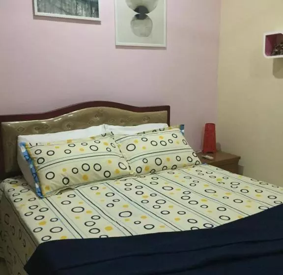 ペンション Ivory Home Stay & Self Catering Guest House