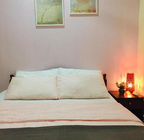 ペンション Ivory Home Stay & Self Catering Guest House