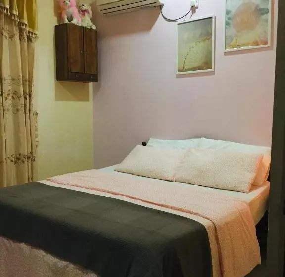 ペンション Ivory Home Stay & Self Catering Guest House